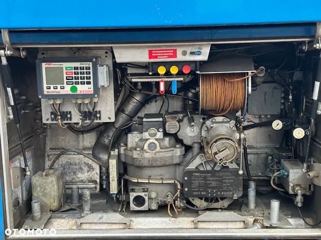 Mercedes-Benz AXOR - 9