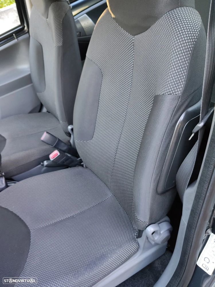 Toyota Aygo 1.0 + AC - 21