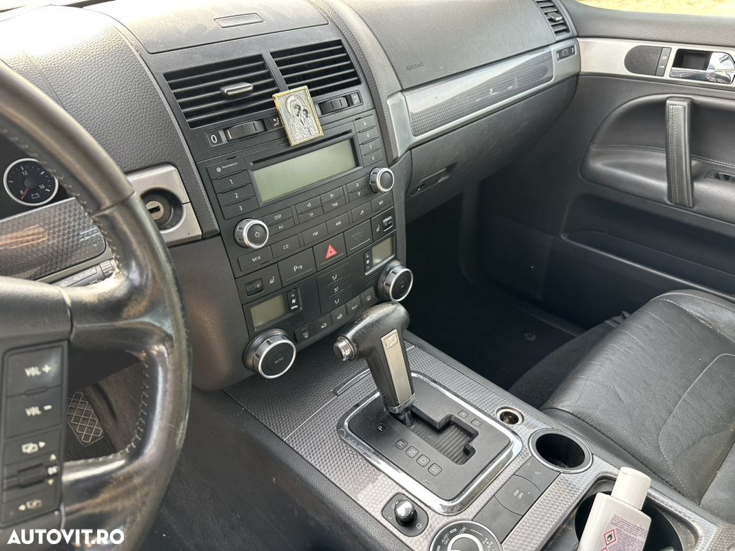 Dezmembrez Volkswagen Touareg - 5
