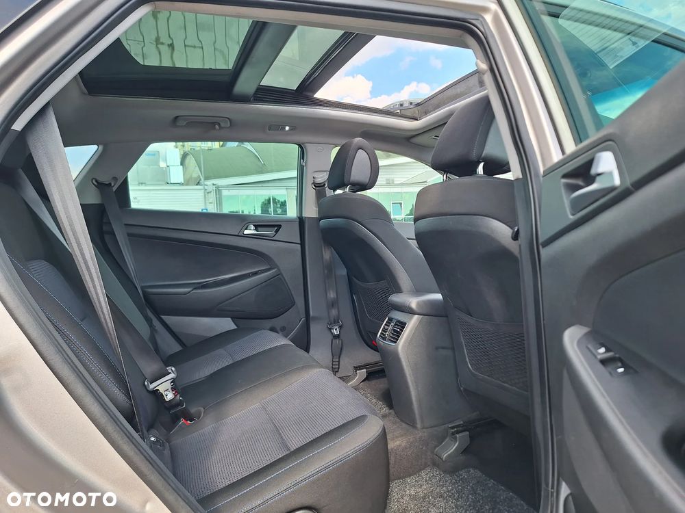 Hyundai Tucson 1.7 CRDI BlueDrive Premium 2WD DCT - 15