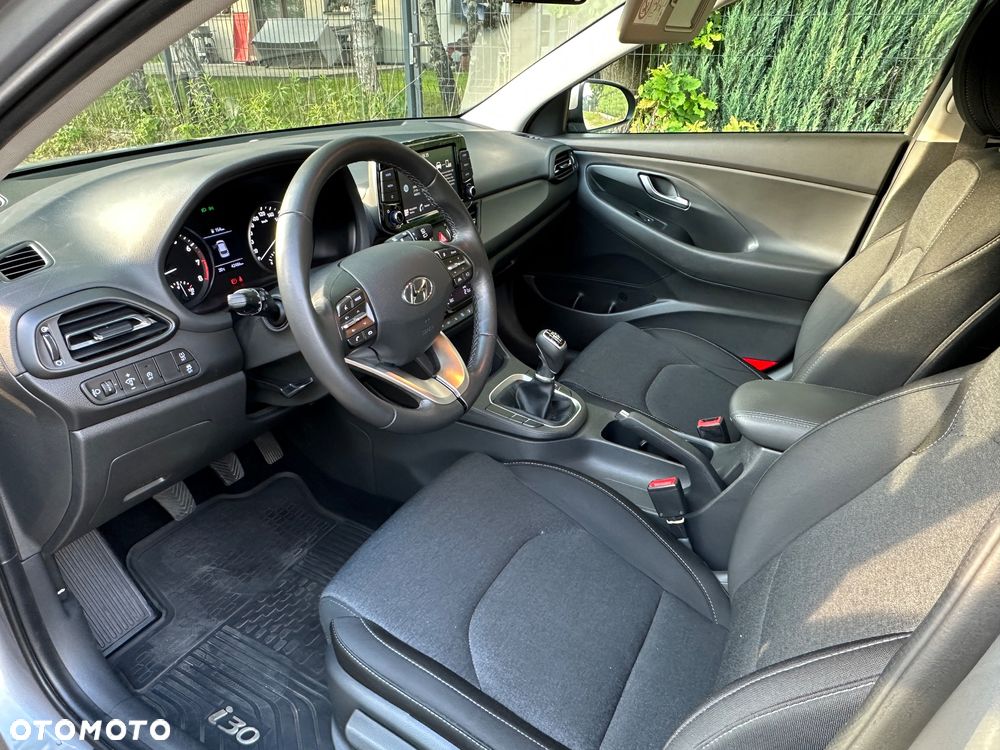 Hyundai i30 1.5 DPI Comfort - 11