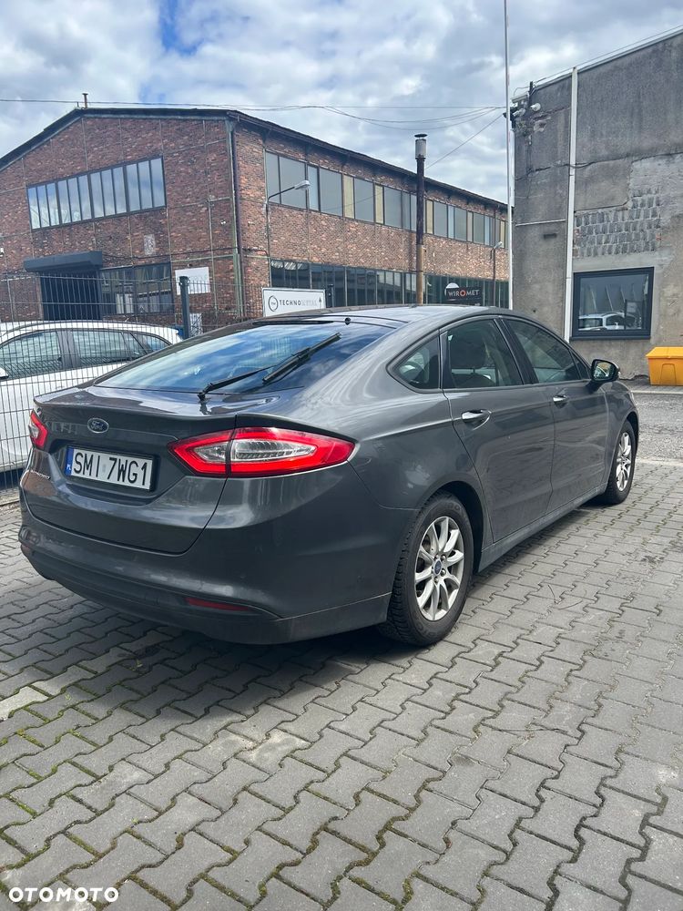 Ford Mondeo 2.0 TDCi Ambiente Plus - 3