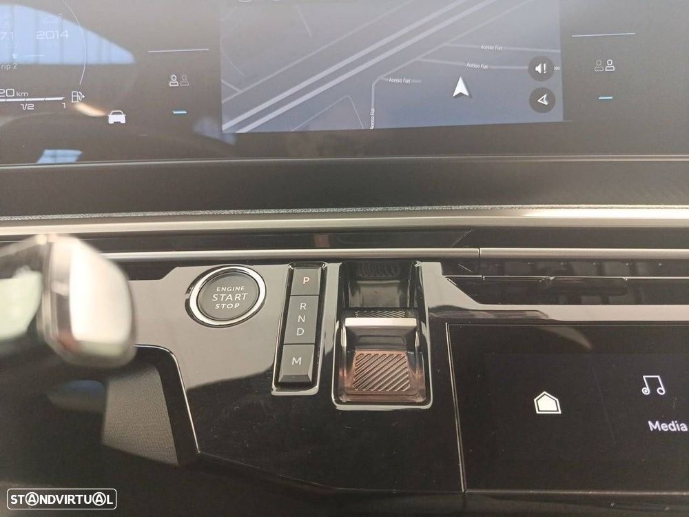 Peugeot 3008 1.2 Hybrid Allure e-DCS6 - 22