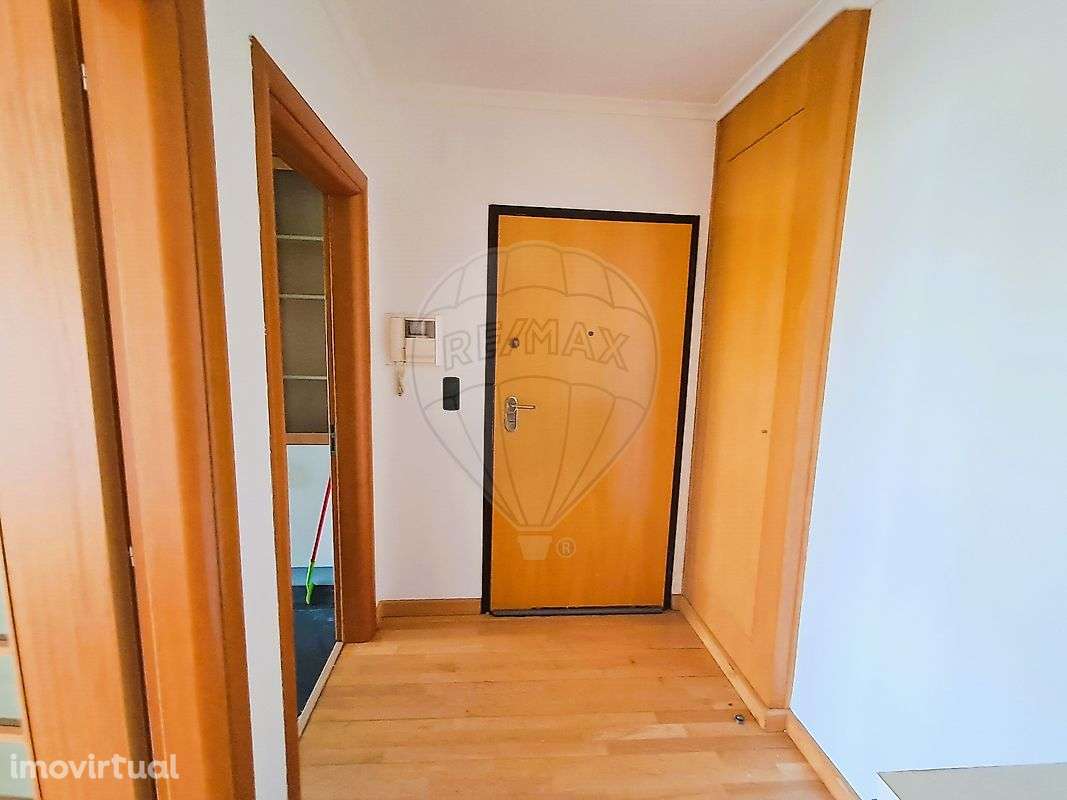 Apartamento T1 para venda - Grande imagem: 2/16