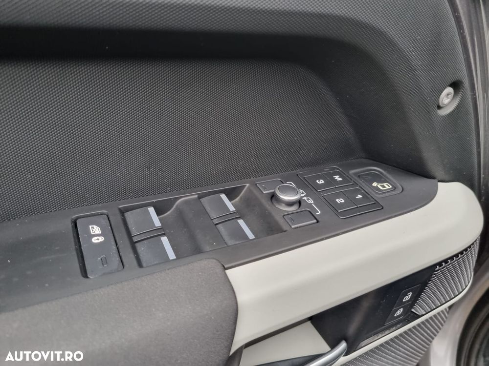 Land Rover Defender 110 3.0 D300 MHEV SE - 22