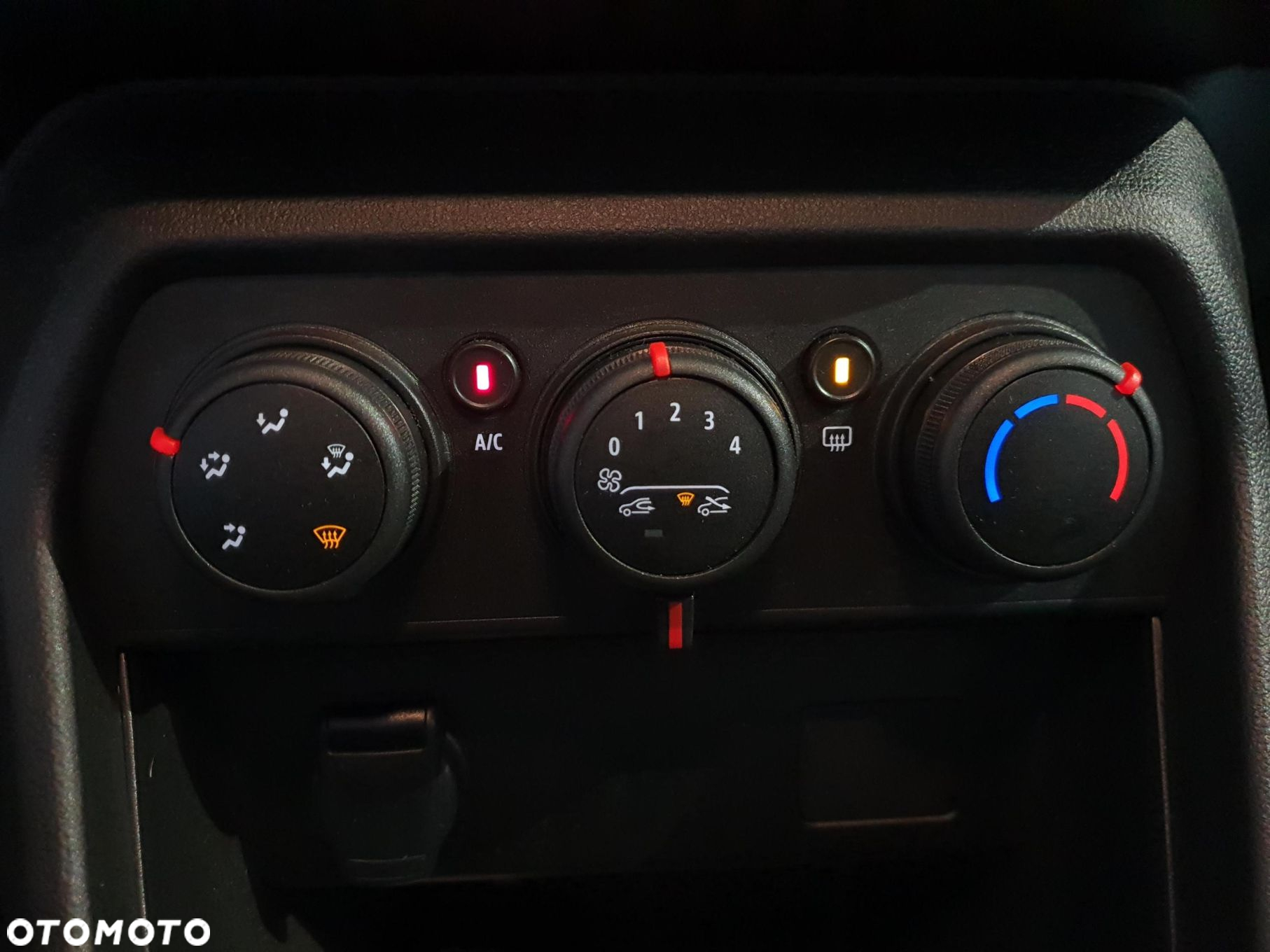 Dacia Sandero Stepway 1.0 TCe Expression - 14