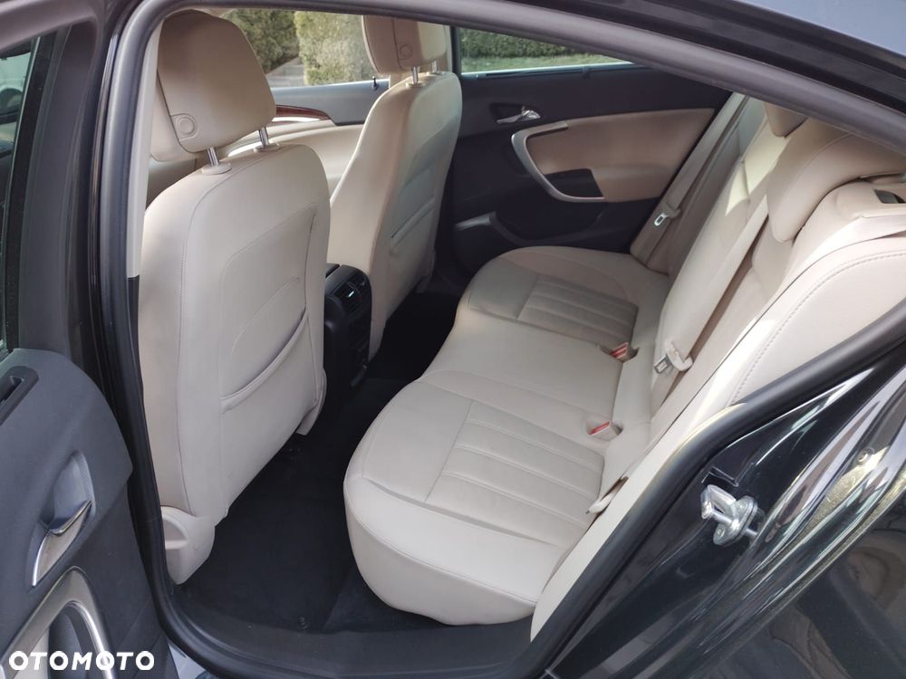 Opel Insignia 2.0 CDTI Cosmo S&S - 15