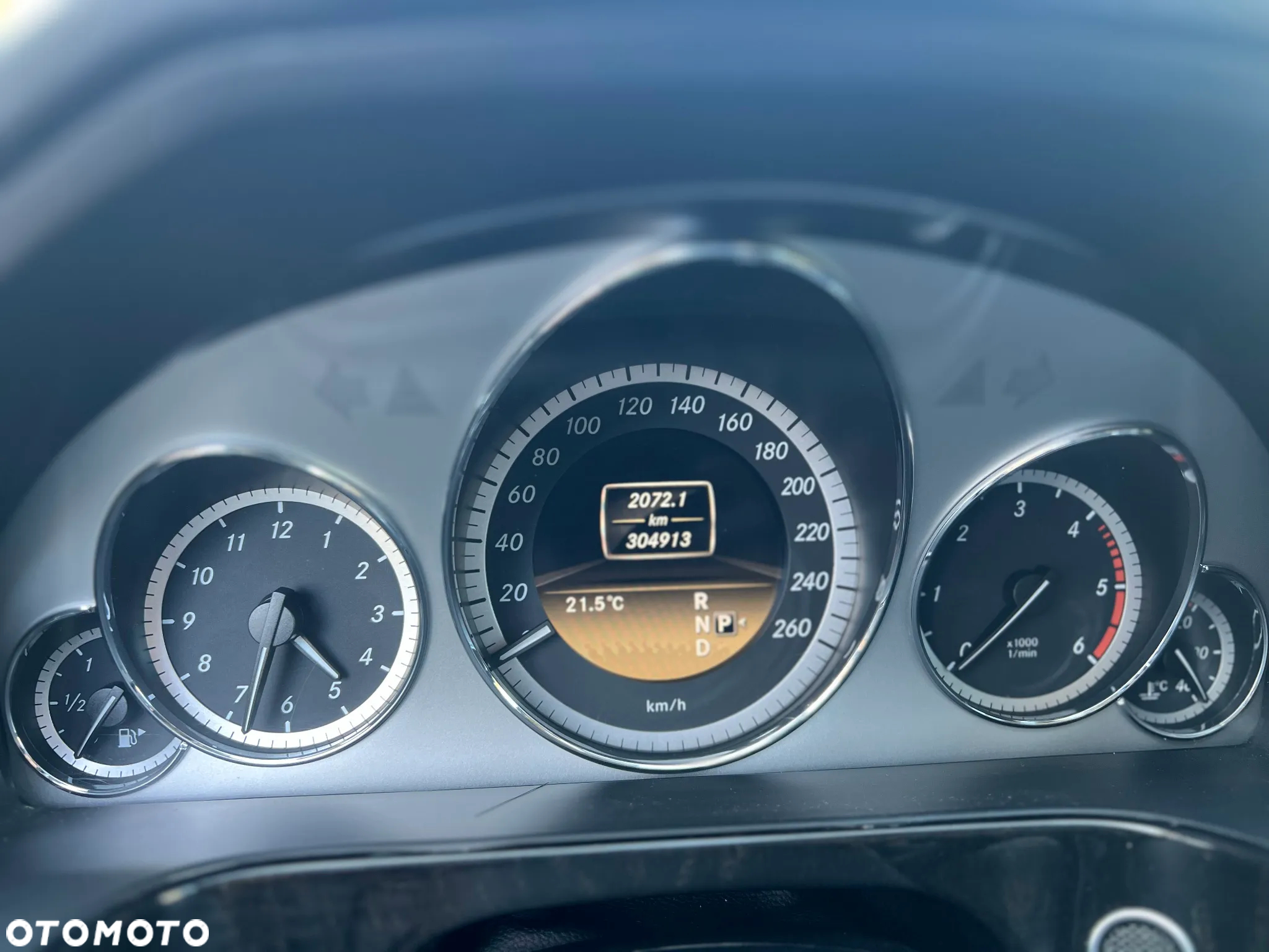 Mercedes-Benz Klasa E 220 CDI BlueEff Avantgarde - 11