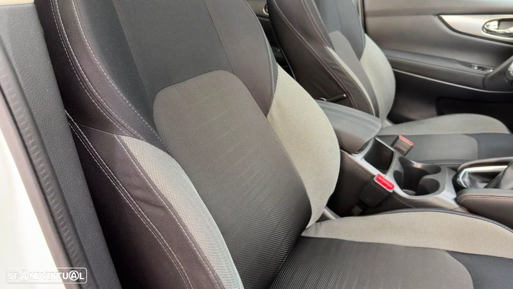 Nissan Qashqai 1.6 dCi Tekna Premium - 31