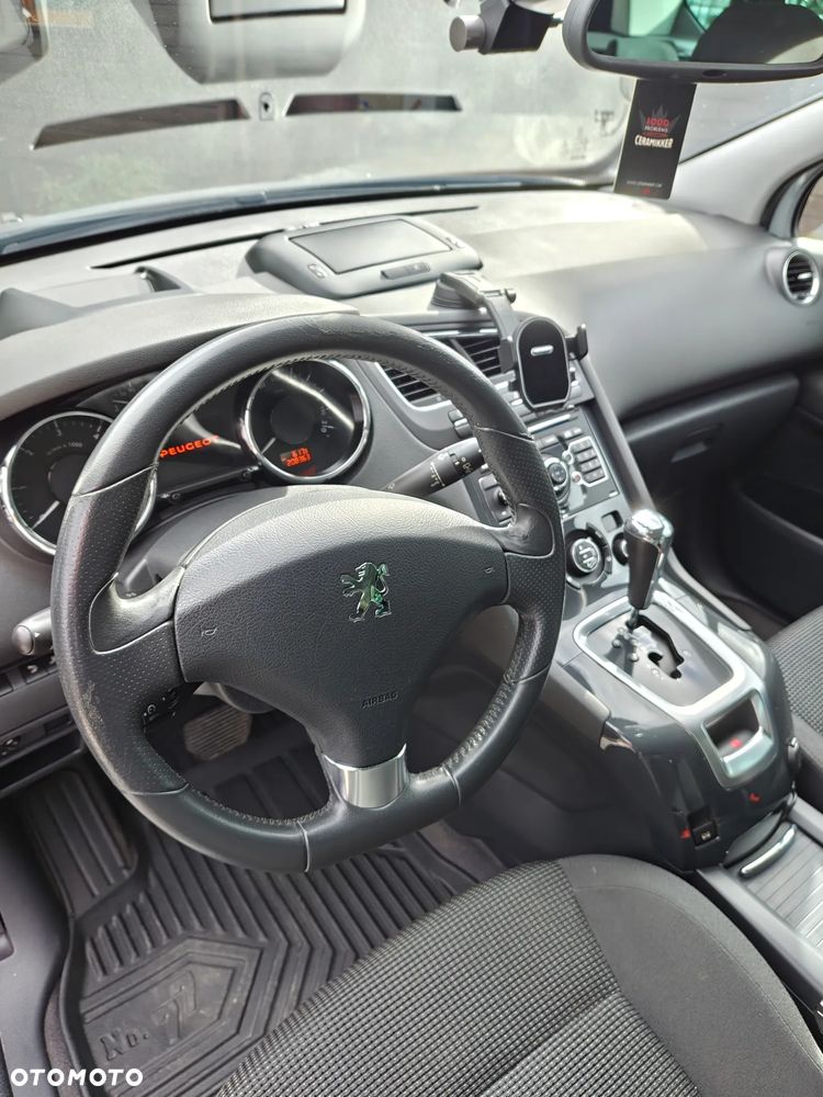 Peugeot 5008 HDI 160 Automatik Allure - 7