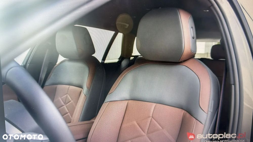 BMW Seria 5 540d xDrive mHEV - 13