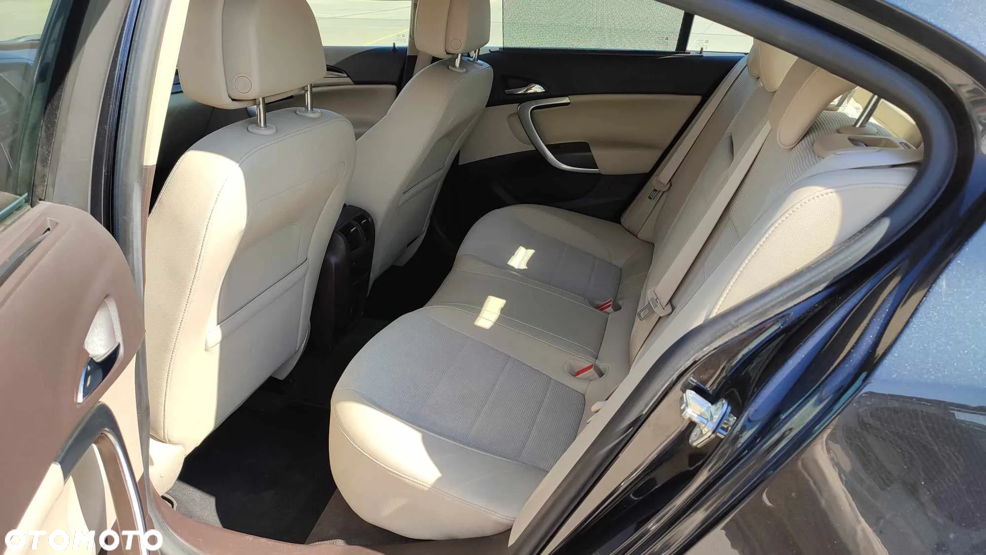Opel Insignia 2.0 CDTI Cosmo - 16