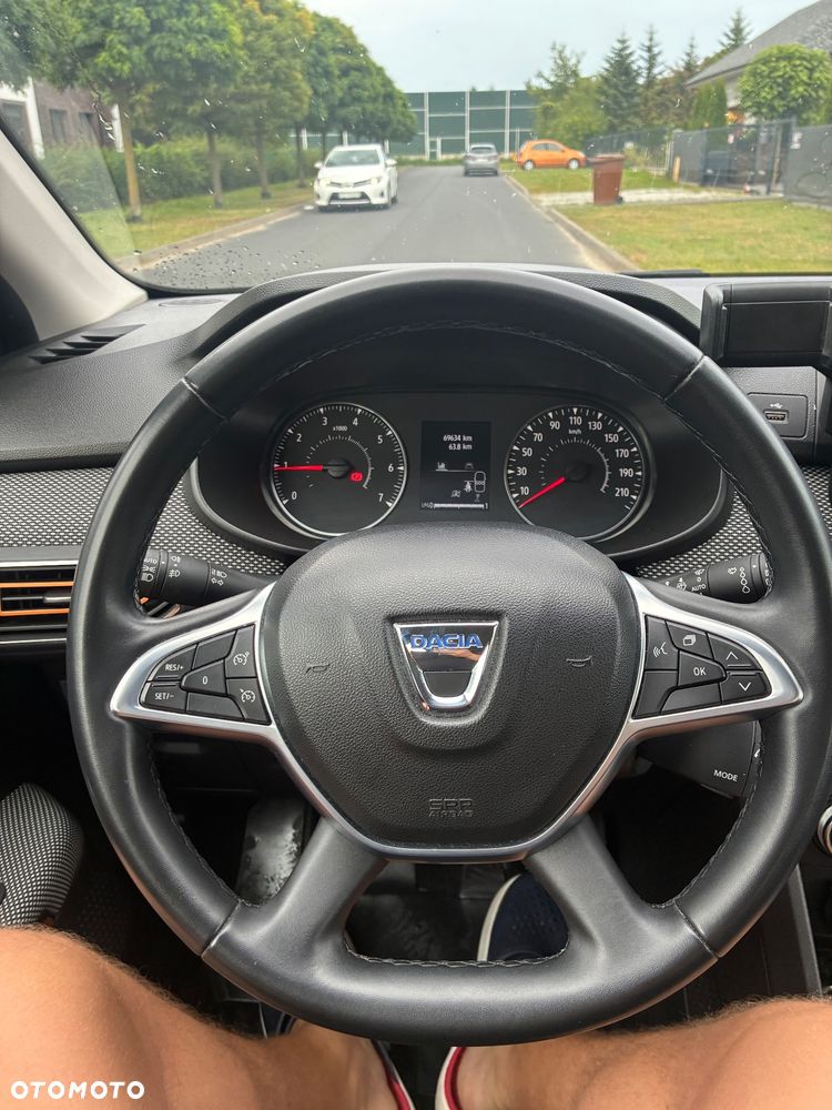 Dacia Sandero - 9