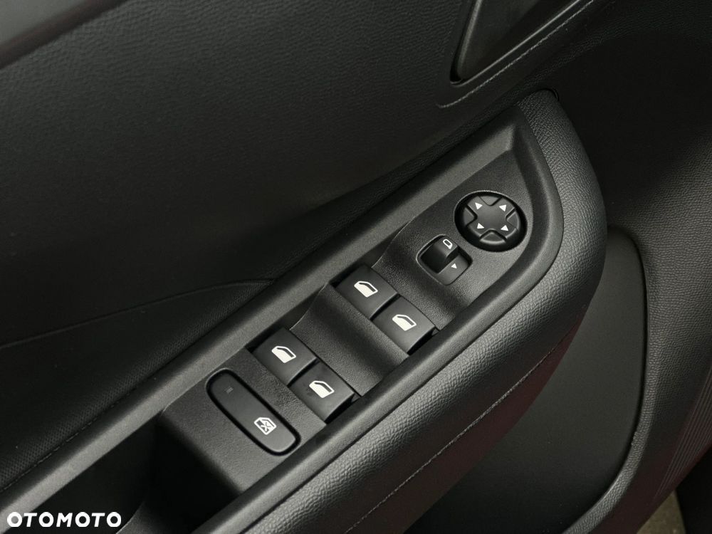 Opel Frontera 54kWh Extended Range Edition - 17