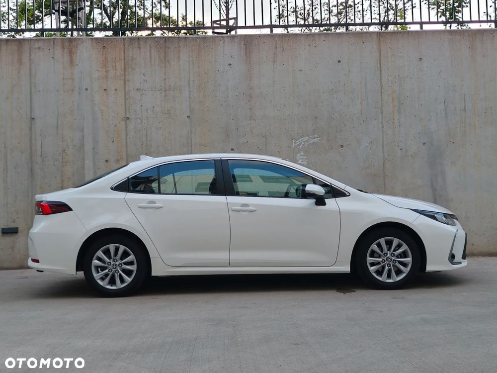 Toyota Corolla 1.8 Hybrid Comfort - 3