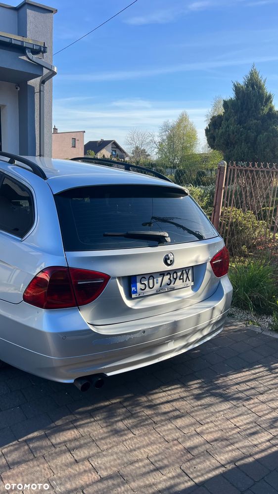 BMW Seria 3 330d - 4
