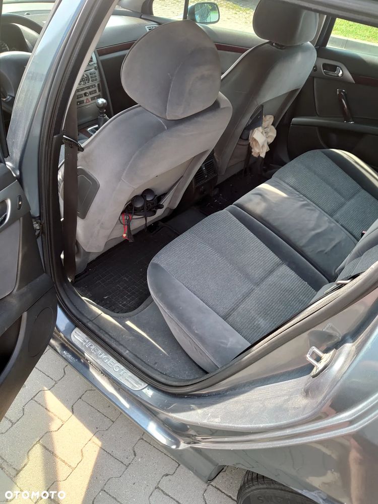 Peugeot 407 HDi 135 - 5