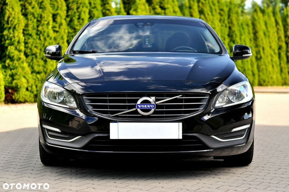 Volvo S60 D2 Drive-E Momentum - 28