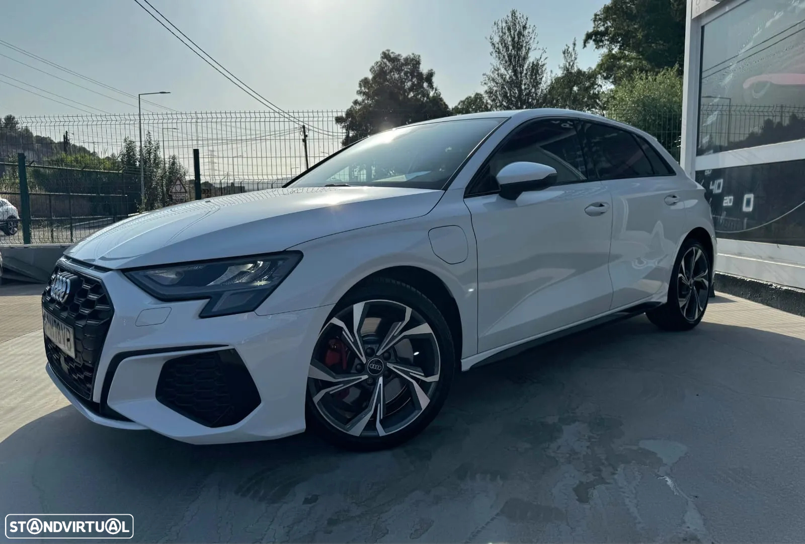 Audi A3 Sportback 45 TFSIe S line - 4