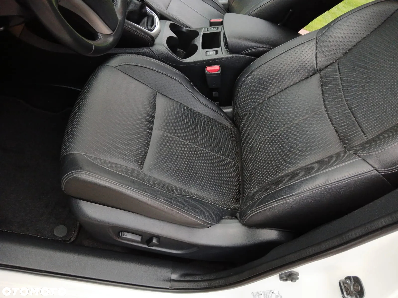 Nissan Qashqai 1.6 DIG-T Tekna+ - 24