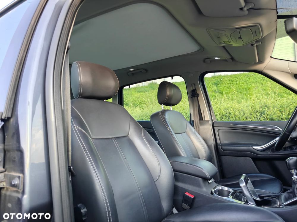 Ford S-Max 2.0 TDCi DPF Titanium - 12