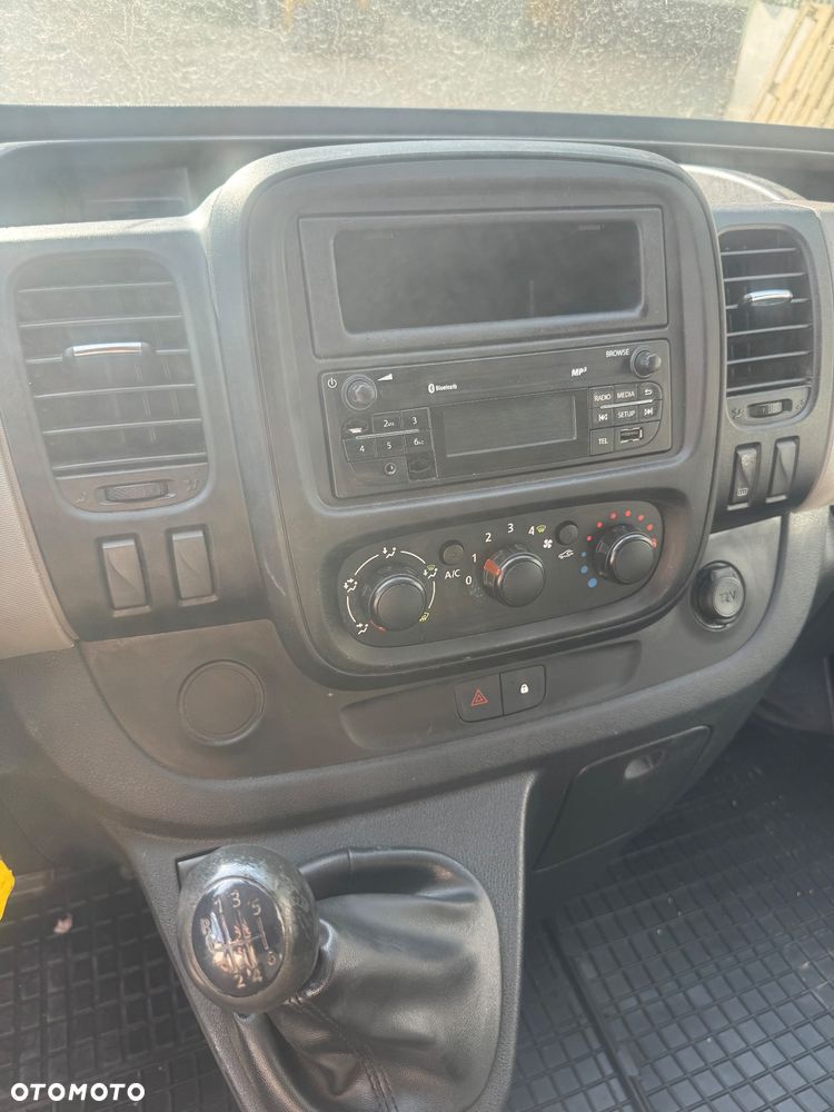 Renault Trafic - 6