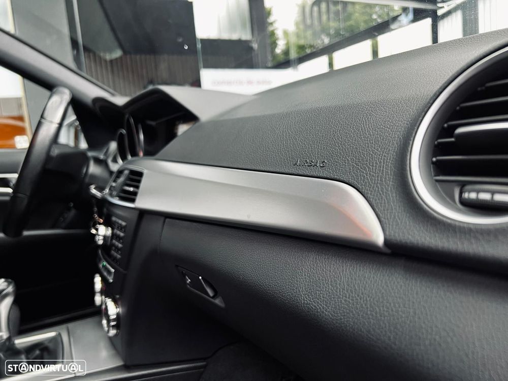 Mercedes-Benz C 220 CDi Avantgarde BE 128g - 30