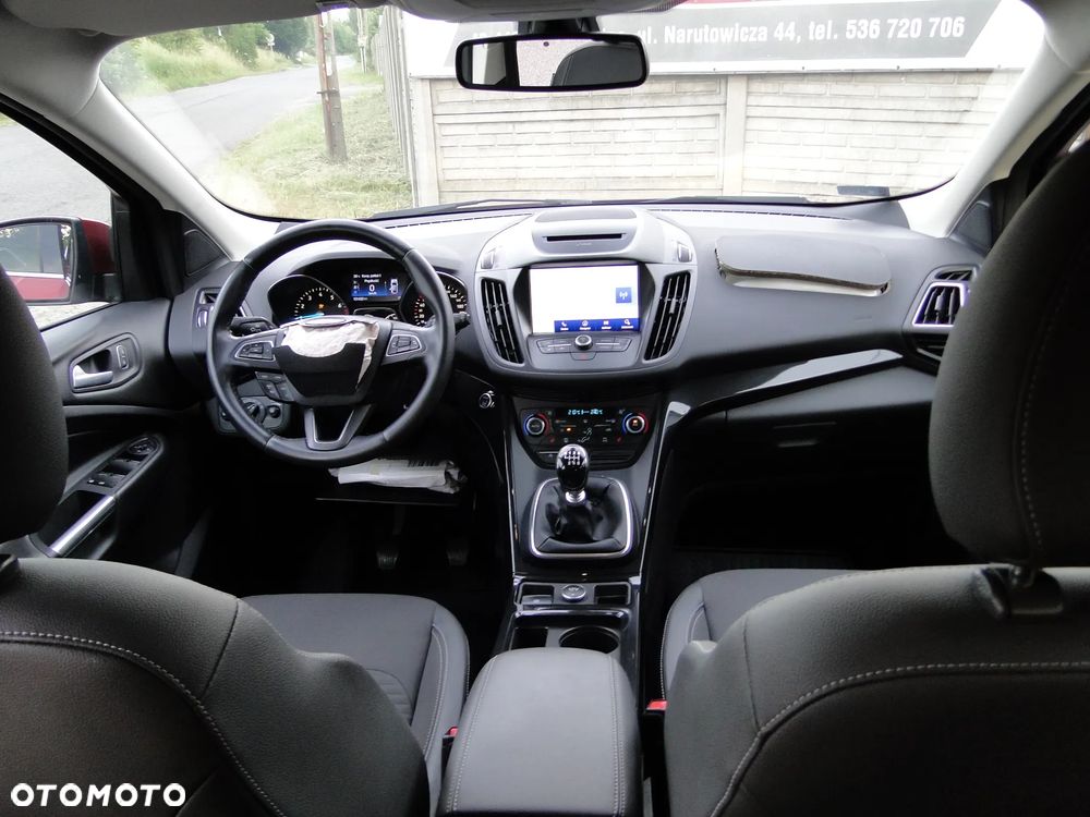 Ford Kuga 1.5 EcoBoost FWD Titanium - 18
