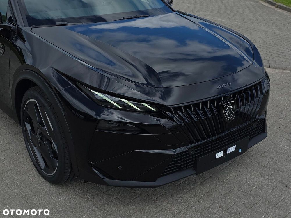 Peugeot 408 - 14