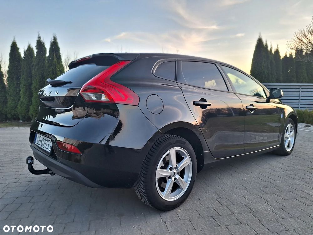 Volvo V40 D2 - 8