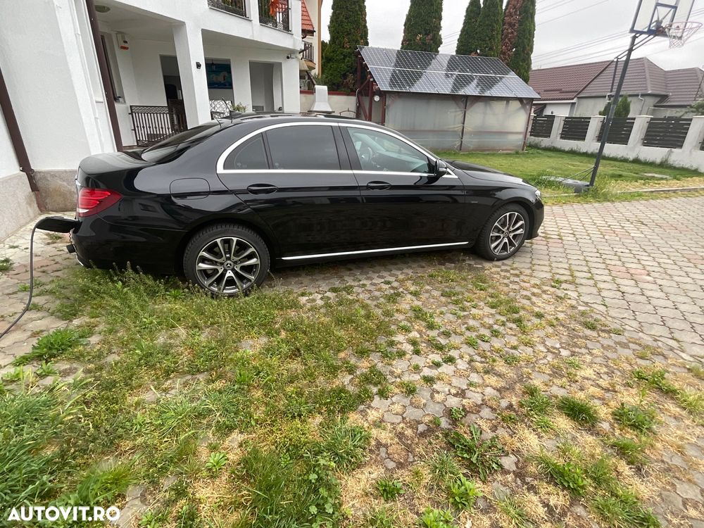 Mercedes-Benz E - 3