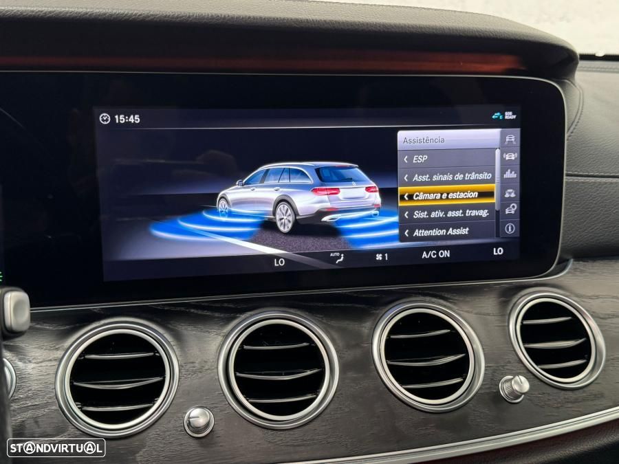 Mercedes-Benz E 220 d 4-Matic All Terrain Avantgarde - 26