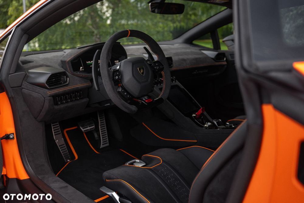 Lamborghini Huracan - 12