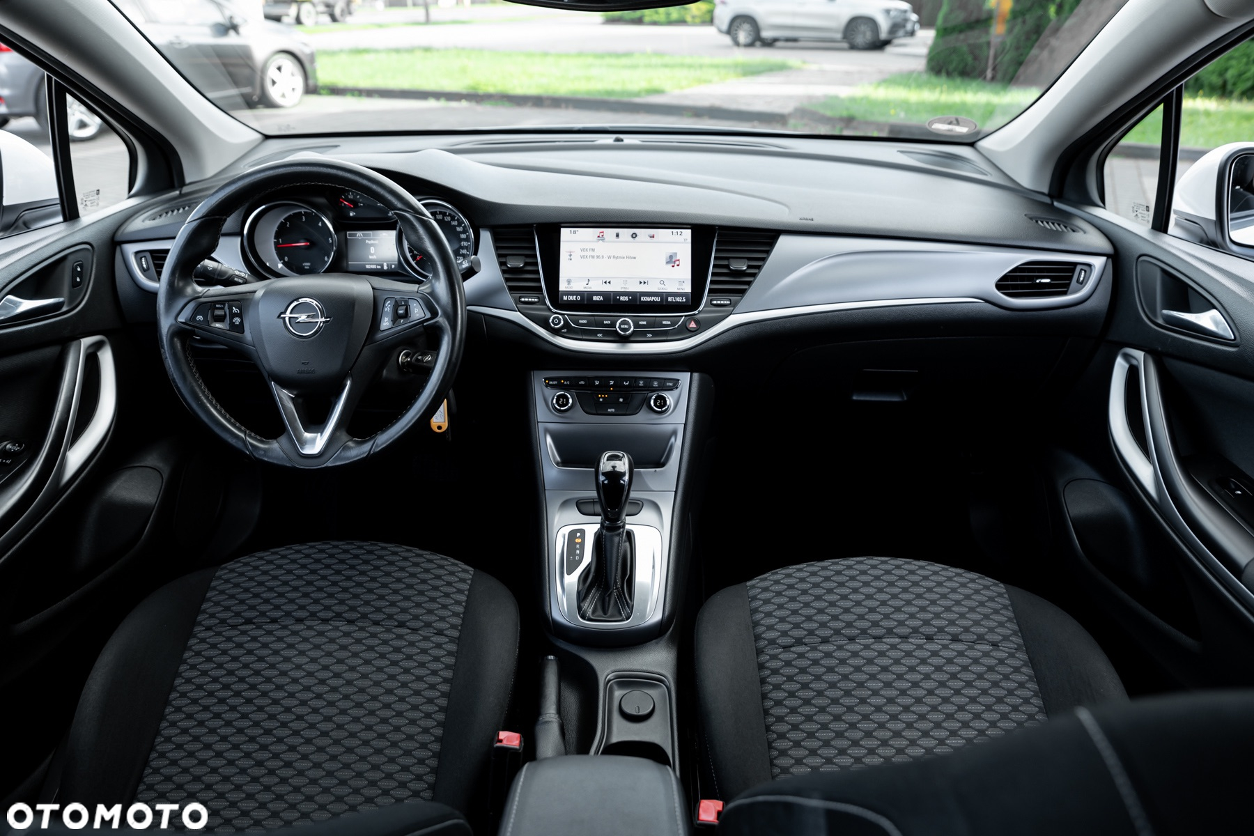 Opel Astra 1.6 D (CDTI) Automatik Sports Tourer Dynamic - 26