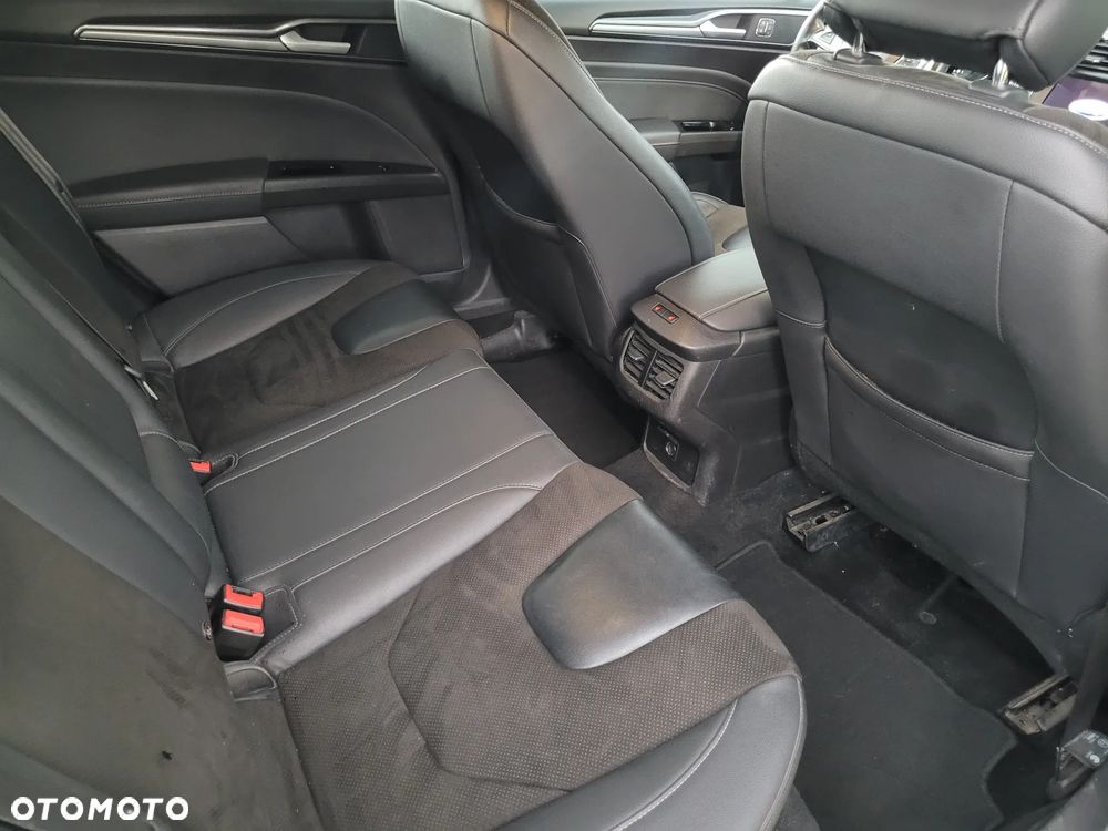 Ford Mondeo 2.0 Hybrid Titanium - 7