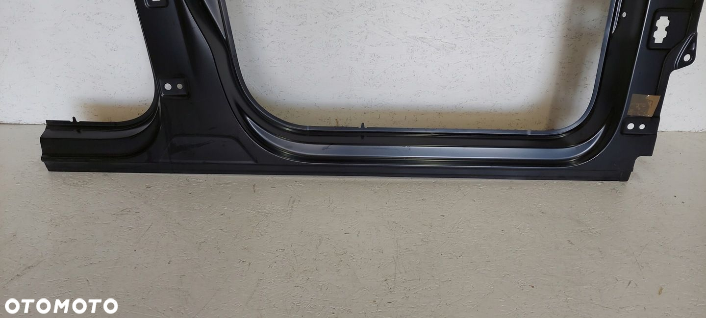 VW PASSAT B8 3G0 PRÓG SŁUPEK RAMA POSZYCIE PRAWE 3G9809836 - 3