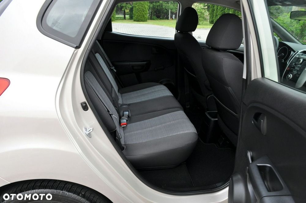 Kia Venga - 19