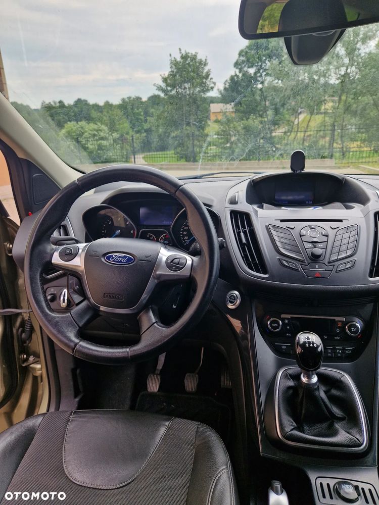 Ford Kuga 2.0 TDCi Titanium - 17