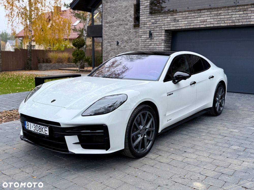 Porsche Panamera - 12
