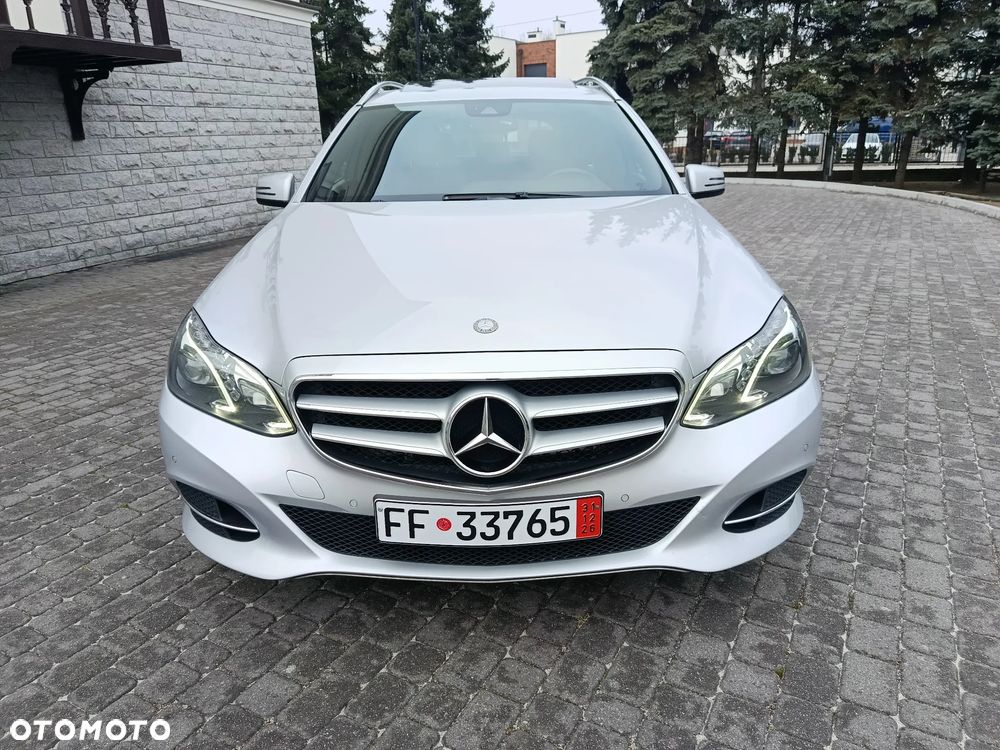Mercedes-Benz Klasa E 220 CDI 7G-TRONIC Avantgarde - 4