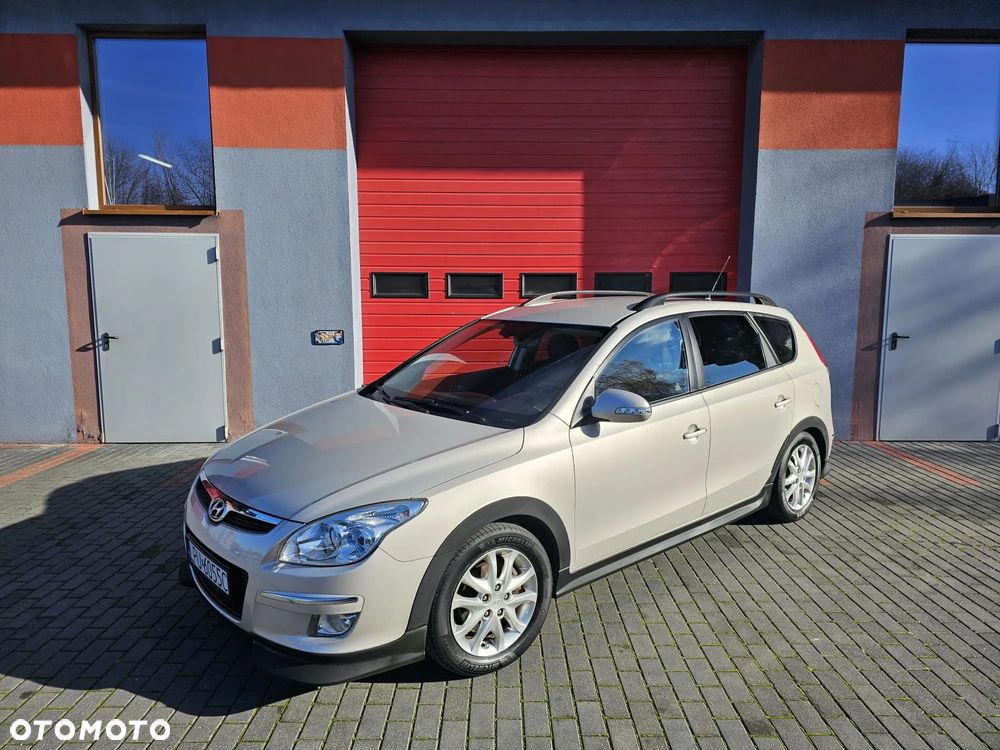 Hyundai i30 i30cw 2.0 Style - 6