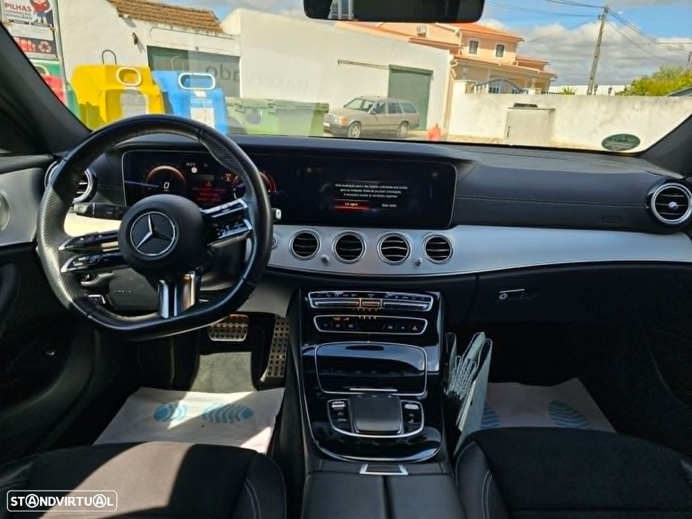 Mercedes-Benz E 300 - 11
