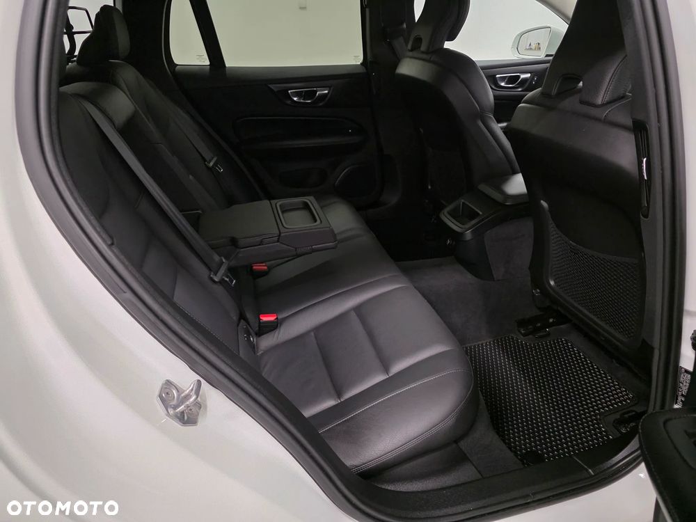 Volvo V60 T5 Geartronic Inscription - 18