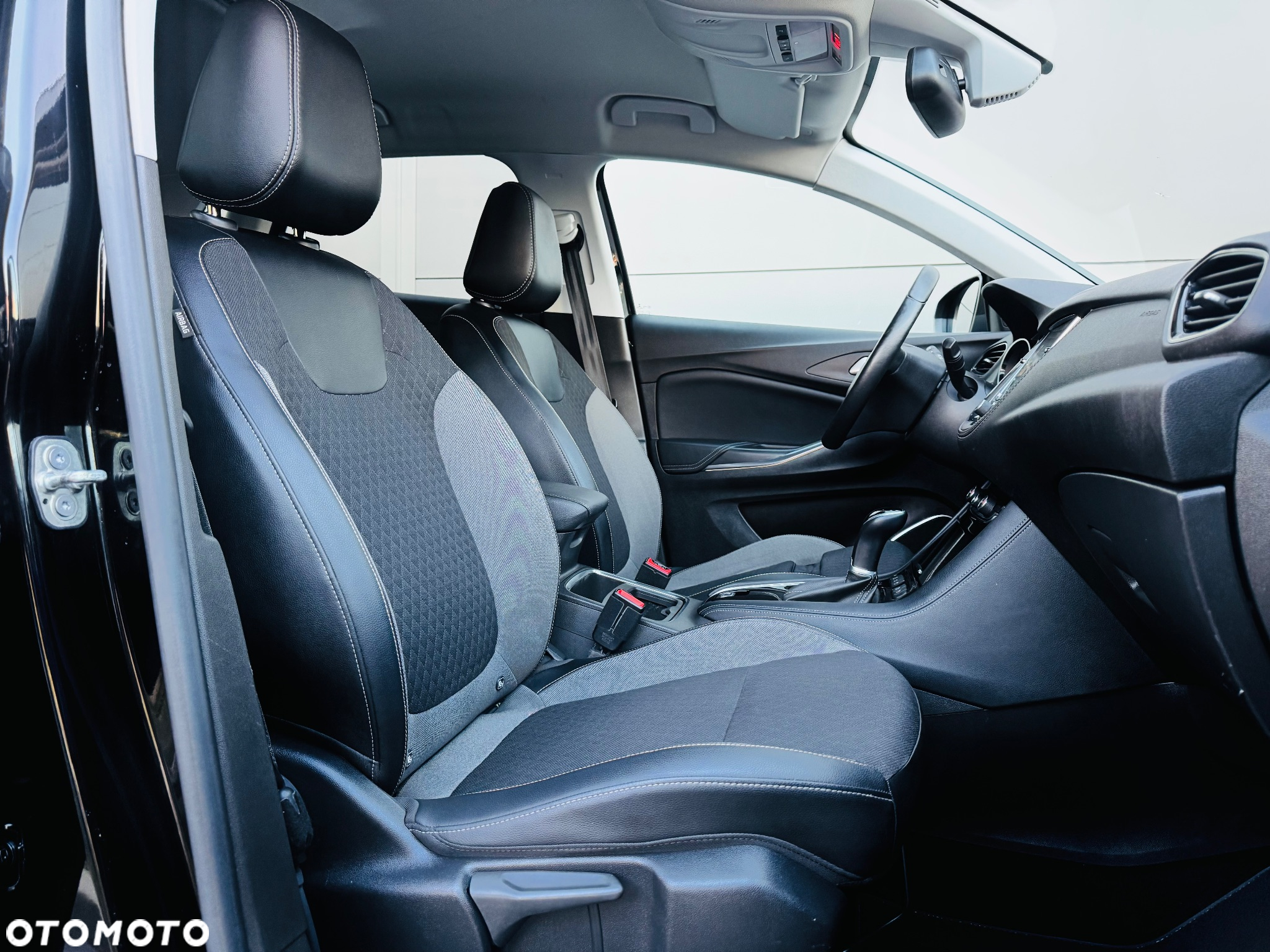 Opel Grandland X 1.5 D Start/Stop Automatik INNOVATION - 34