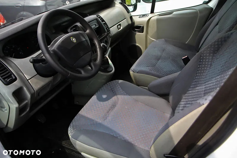 Renault Trafic - 7