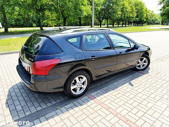 Peugeot 407 - 13
