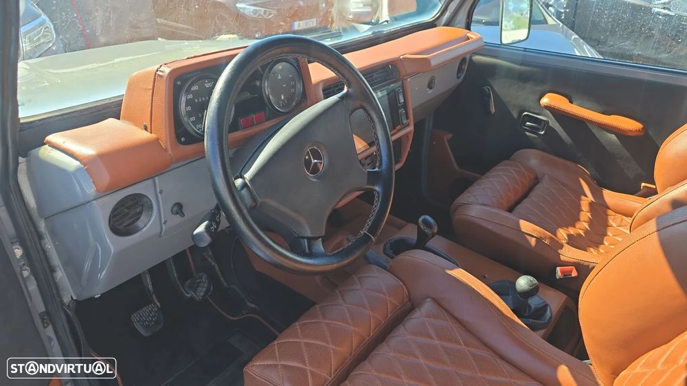 Mercedes-Benz G 300 - 11