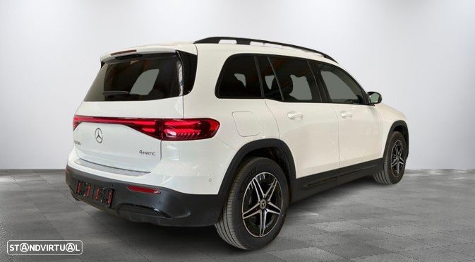 Mercedes-Benz EQB 300 4Matic AMG Line - 3