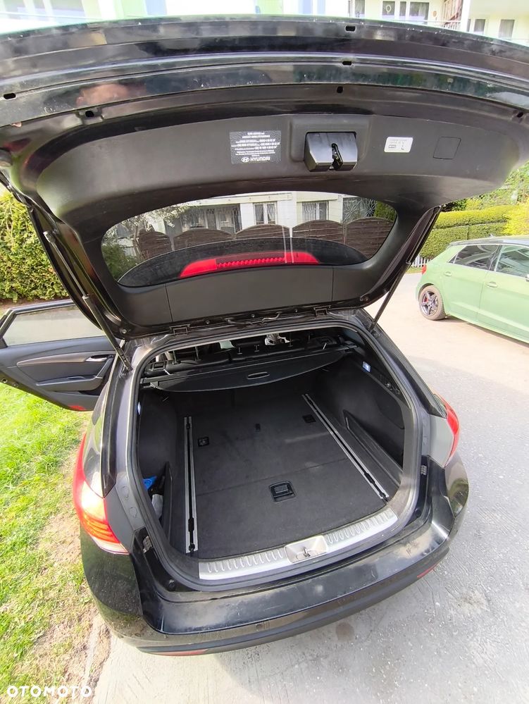 Hyundai i40 2.0 Automatik Premium - 11