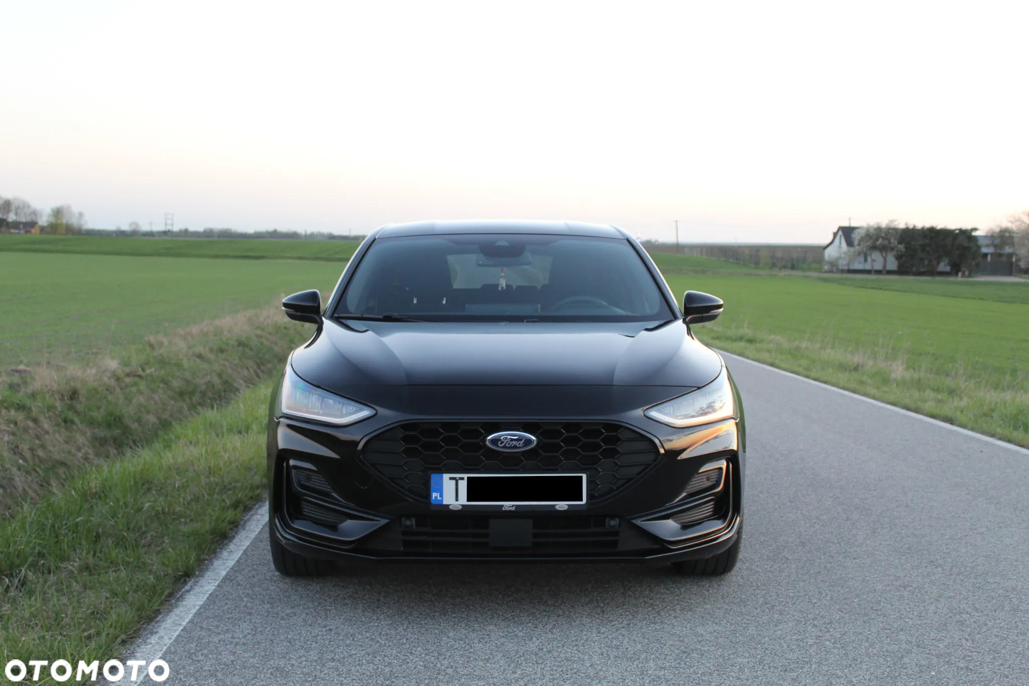 Ford Focus 1.0 EcoBoost Hybrid ST-LINE X - 9